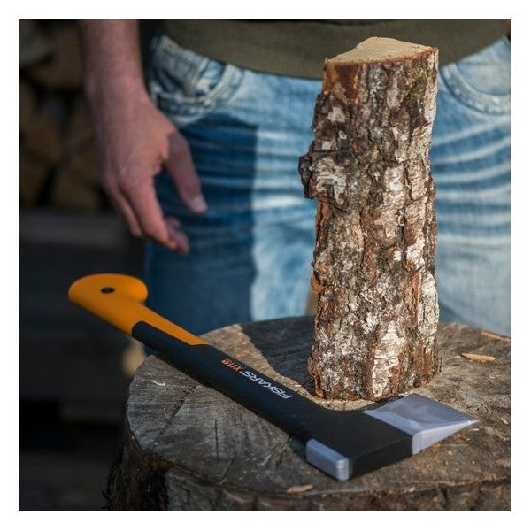 Ascia Fiskars X11