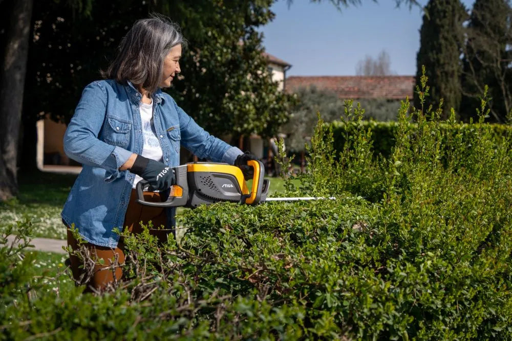 Tagliasiepi a batteria Stiga HT 500e